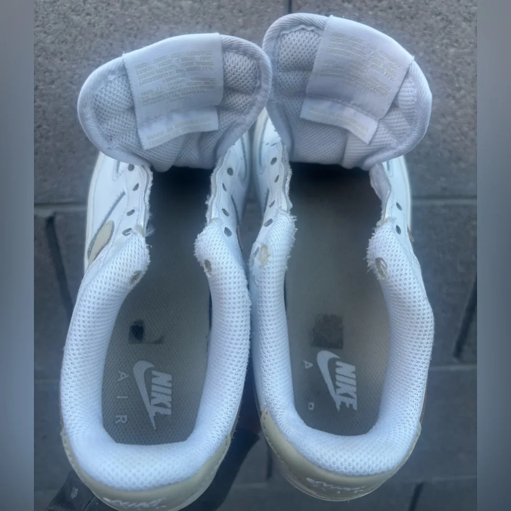Nike Air Force Sneakers